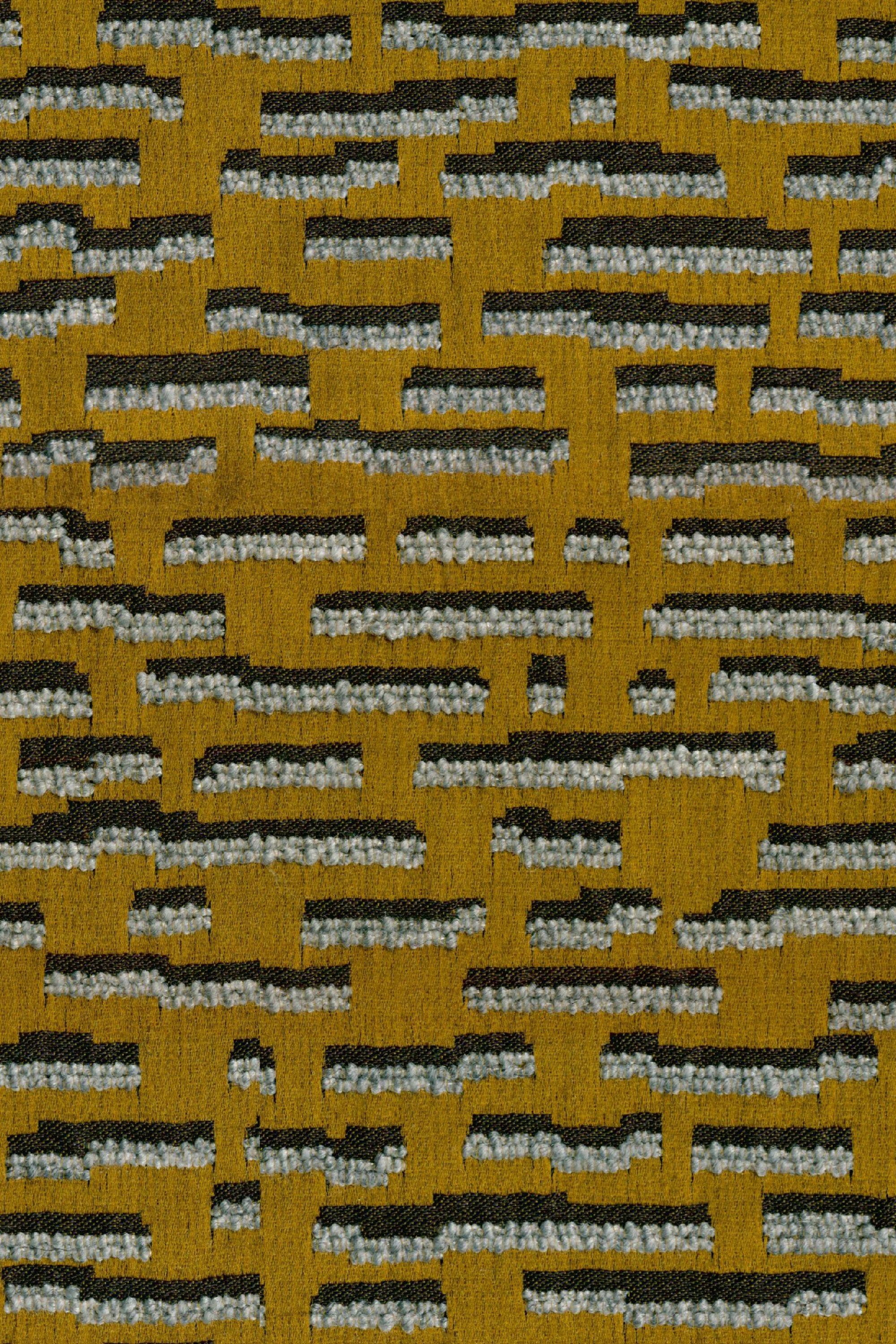 CL215310-04