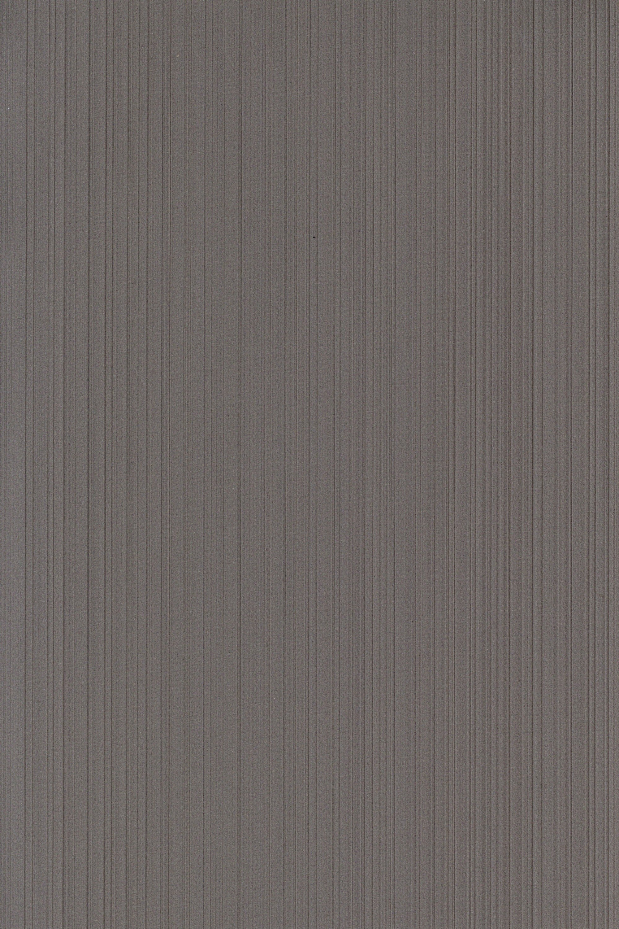 Vertical Essence P1455