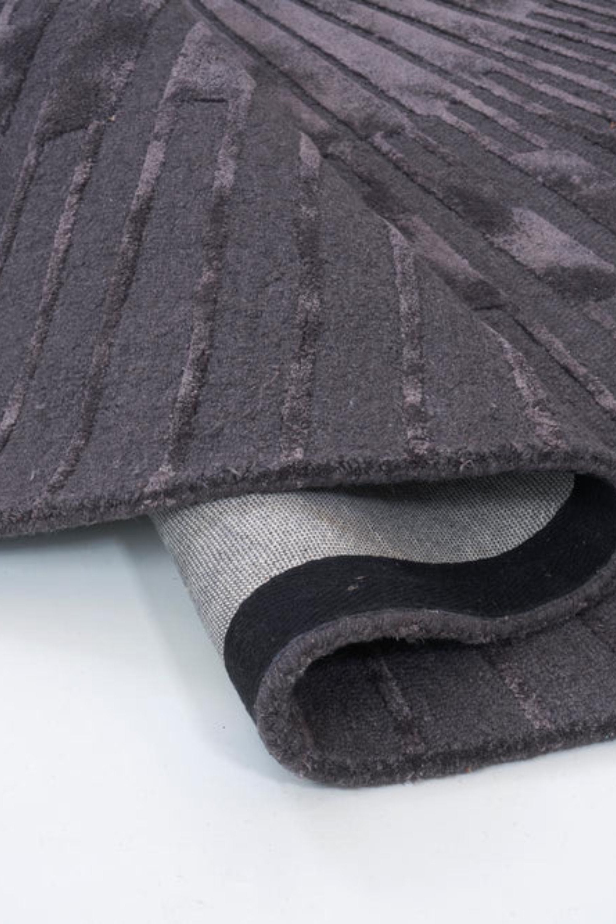Ponti Charcoal